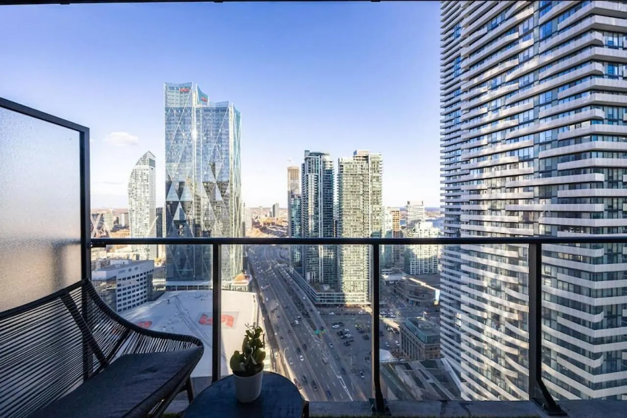 Cityscape 1Br Condo With Private Balcony Amd Wfh Setup Toronto Holiday home